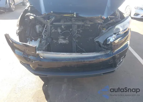 2015 Toyota Highlander Xle V6 z USA, uszkodzony, nr VIN 5TDKKRFH9FS090436